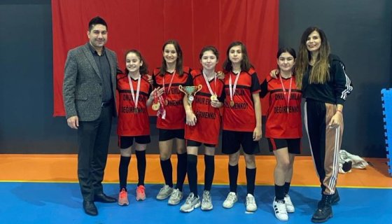 Değirmenköy Atatürk Ortaokulu, Yıldız Kızlar Futsal Turnuvası
